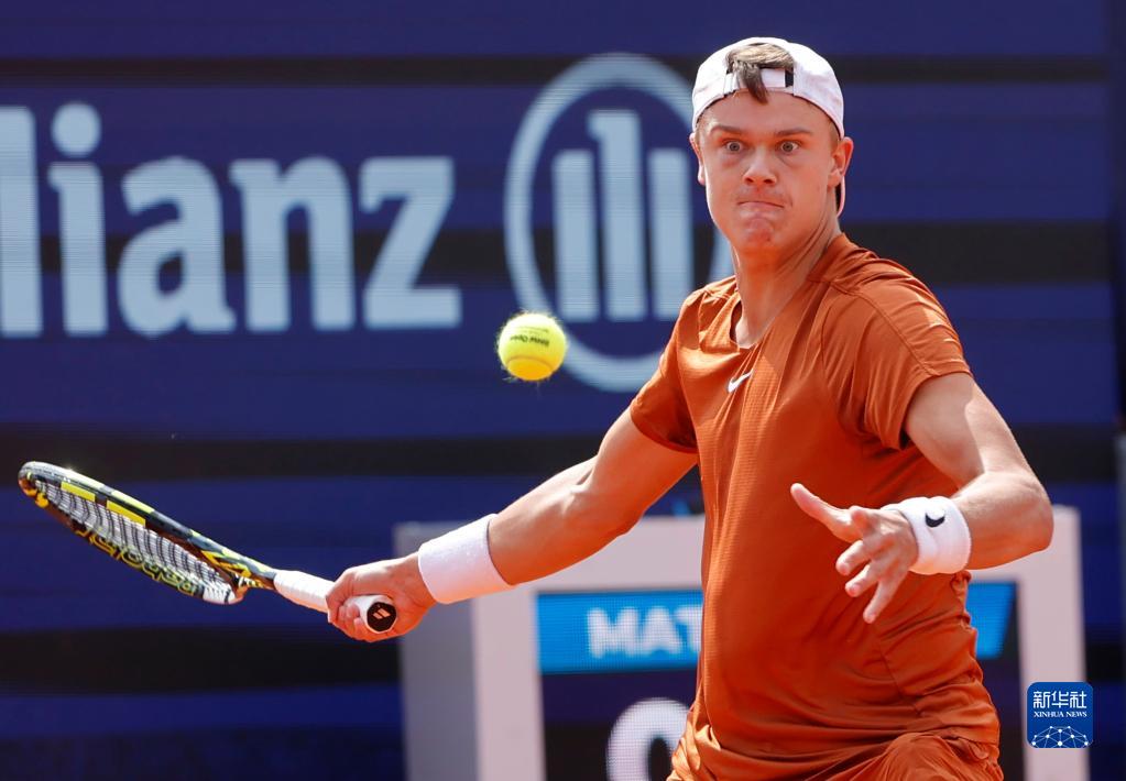 动员麦卡拉 动员麦卡拉