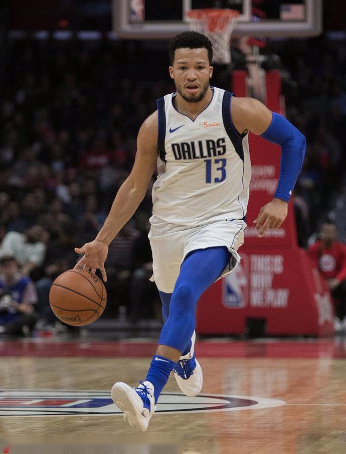 主攻手李明 主攻手李明